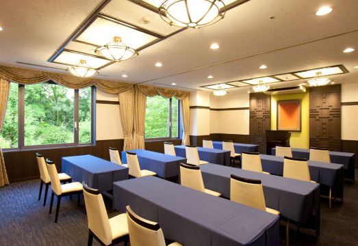 교토 가든 팰리스