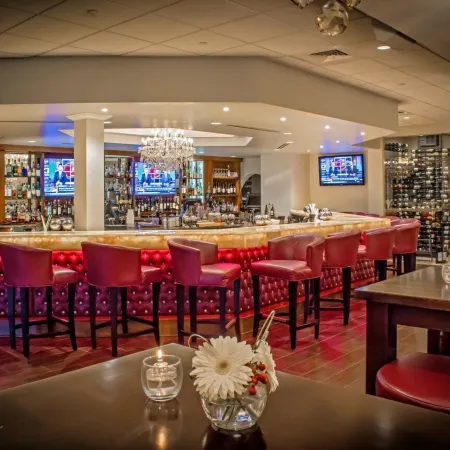 The Delavan Hotel