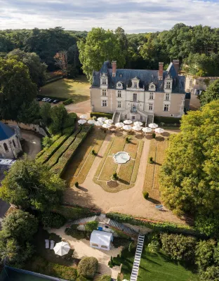 Château de Noizay Hôtels à : Vernou-sur-Brenne