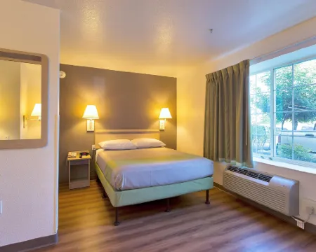 Motel 6 Belmont, CA - San Francisco - Redwood City Hotels in Belmont