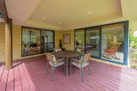 Sky Blue Retreat Serene Family Getaway