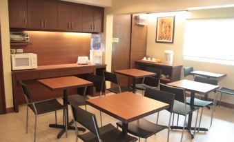 Joyce Apartelle Mandaluyong