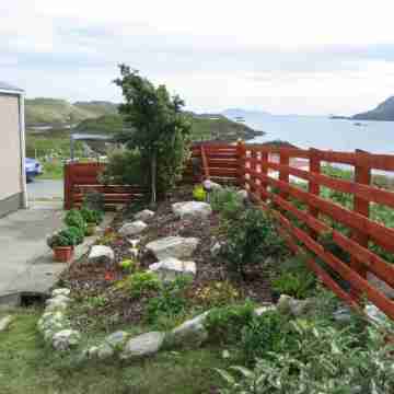 Shiant View Hotel Exterior