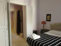 Gatto Bianco Casa Dei Venti