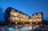 Aetherion Studios & Suites - Infinity Pools