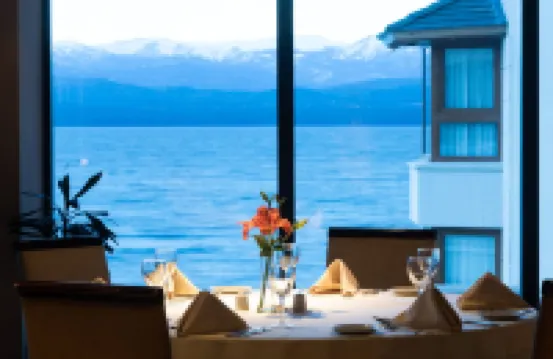 Cacique Inacayal Lake Hotel & Spa
