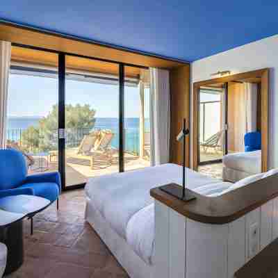 Hôtel Le Bailli de Suffren Rooms
