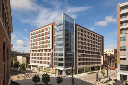 Hyatt Place Champaign Отели в г. Шампейн