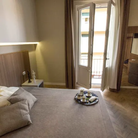 Le Affacciate Bruzie Home Guest House