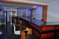 North Addis Hotel - Mountain view