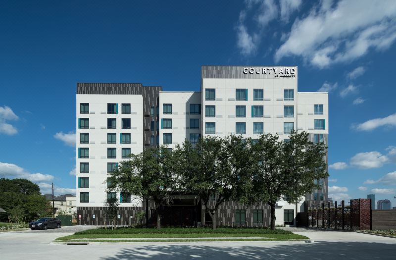 Courtyard by Marriott Houston Heights/I-10