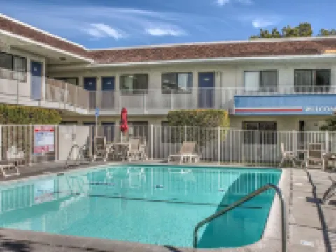 モーテル 6 モハベ、カリフォルニア モハーベのホテル