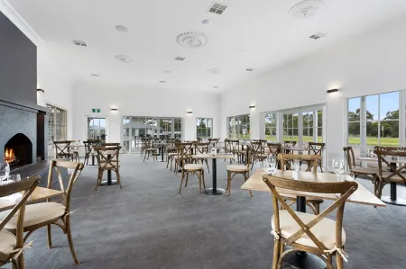 Sanctuary Inn on Westernport