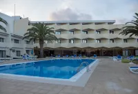 Hotel Caravelas - Pools