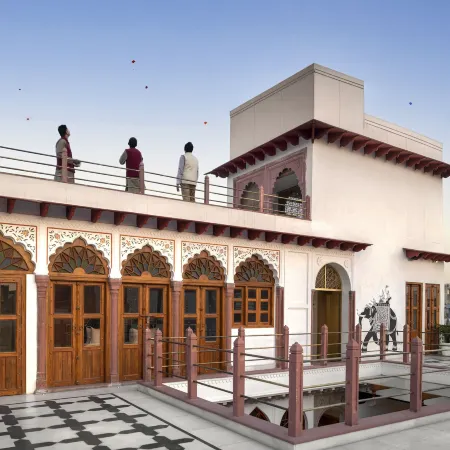 Haveli Dharampura - Unesco Awarded Boutique Heritage Hotel Отели рядом с достопримечательностью «Красный форт»