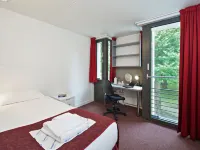 Princes Gardens Hotels near The Serpentine