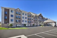 Staybridge Suites Columbia-Hwy 63 & I-70 Hotels in der Nähe von Allen's Flowers, Inc.