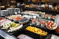Hotel Monopol Luzern - Bữa sáng