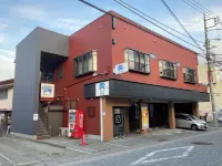 富士山麥可青年旅館 鄰近富士吉田復古商店街的酒店