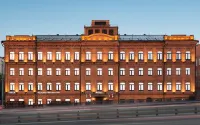 AZIMUT Hotel Tulskaya Moscow Hotels near Tts Sevastopol'