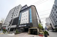水原市政廳站Soseol Smith酒店