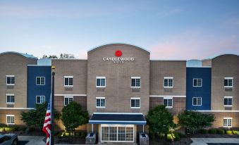 Candlewood Suites Milwaukee Airport-Oak Creek