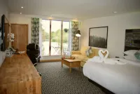 The Waterfront Lodges Hotel a Nuneaton and Bedworth District