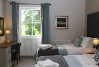 ウッドソーム ホール ゴルフ クラブ コテージ オン ザ コース