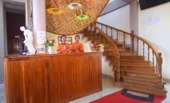 Mother's Home Hotel