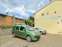 Hôtel - Appartement meublé " les Flots Bleu " - parking