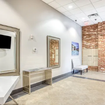 Mint House Greenville - Downtown Отели рядом с достопримечательностью «Театр Warehouse»