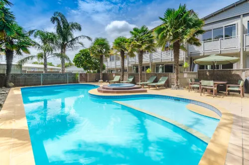 Raumati Sands Resort - Pools