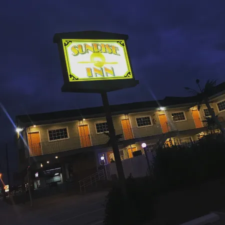 Sunrise Inn