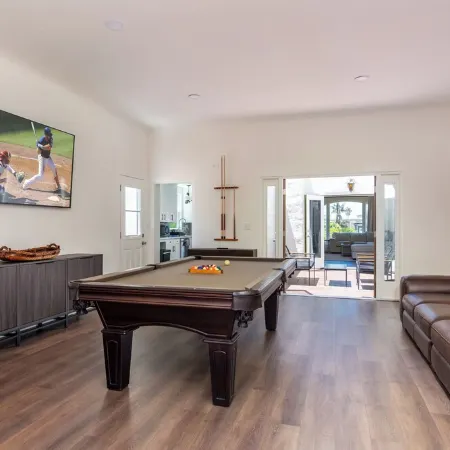 La Jolla Village Spanish Villa w/AC