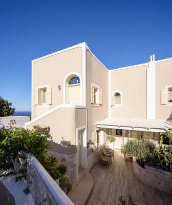 Suite Home Santorini - Villas