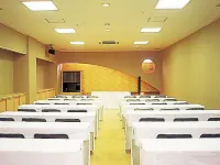 Hotel Glover-Tei Hotels in Awara