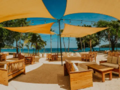 カフェ ドゥ プラヤ ビーチ フロント ホテル ココのホテル