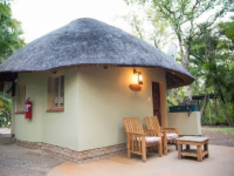 Sefapane Lodge and Safaris Hotels in Phalaborwa