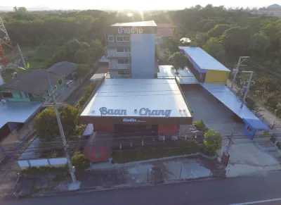 Baan Chang Hotel & Coffee House Hotels near Rajamangala University of Technology Lanna - Tak
