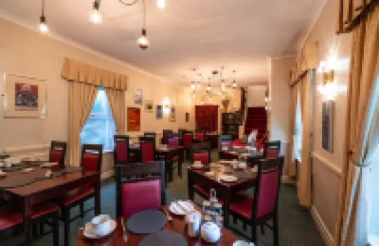 Can-Y-Bae Hotel