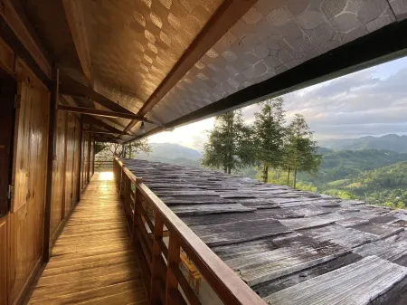 Hmong's Life Homestay & Trekking Отели в г. Kim Noi