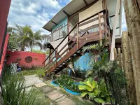 Contêiner 10 Hospedagem Hotels in Manguinhos