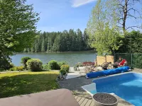 Luxury Ocean Dock Pool Villa - Beach