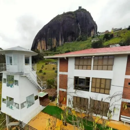 Piedra del Peñol Hotel