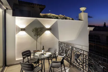 master Plaka Отели рядом с достопримечательностью «Парфенон»