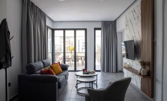LE BOUQUET LUXURY SUITES