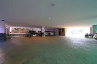 Hotel M Story - parking