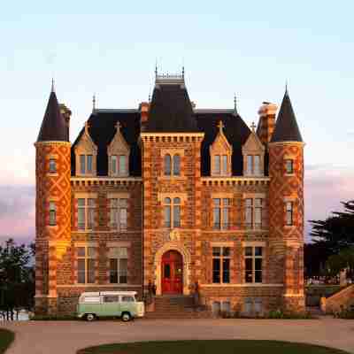 Le Nessay Hotel Exterior