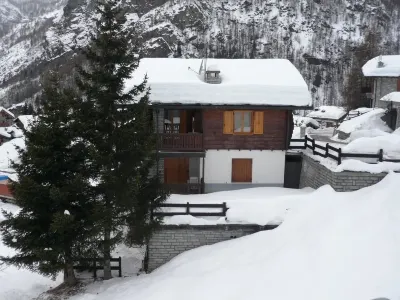 เลอเปอตี นิด โรงแรมใน