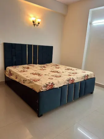 HighRiseViews FamilyFriendly NearTajMahal Отели рядом с достопримечательностью «Tomb of I'timād-ud-Daulah»